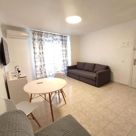 Прекрасная Студия В Двух Минутах От Пляжа Torrevieja Exteriör bild